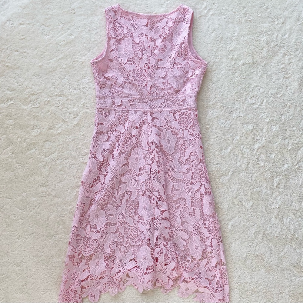 Kimlily pink floral lace asymmetrical hem dress - Picture 7 of 16